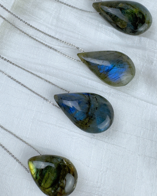 Mystic Portal Necklace - Labradorite