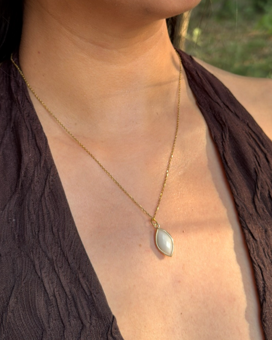 Collar Luz Serena - Piedra Luna