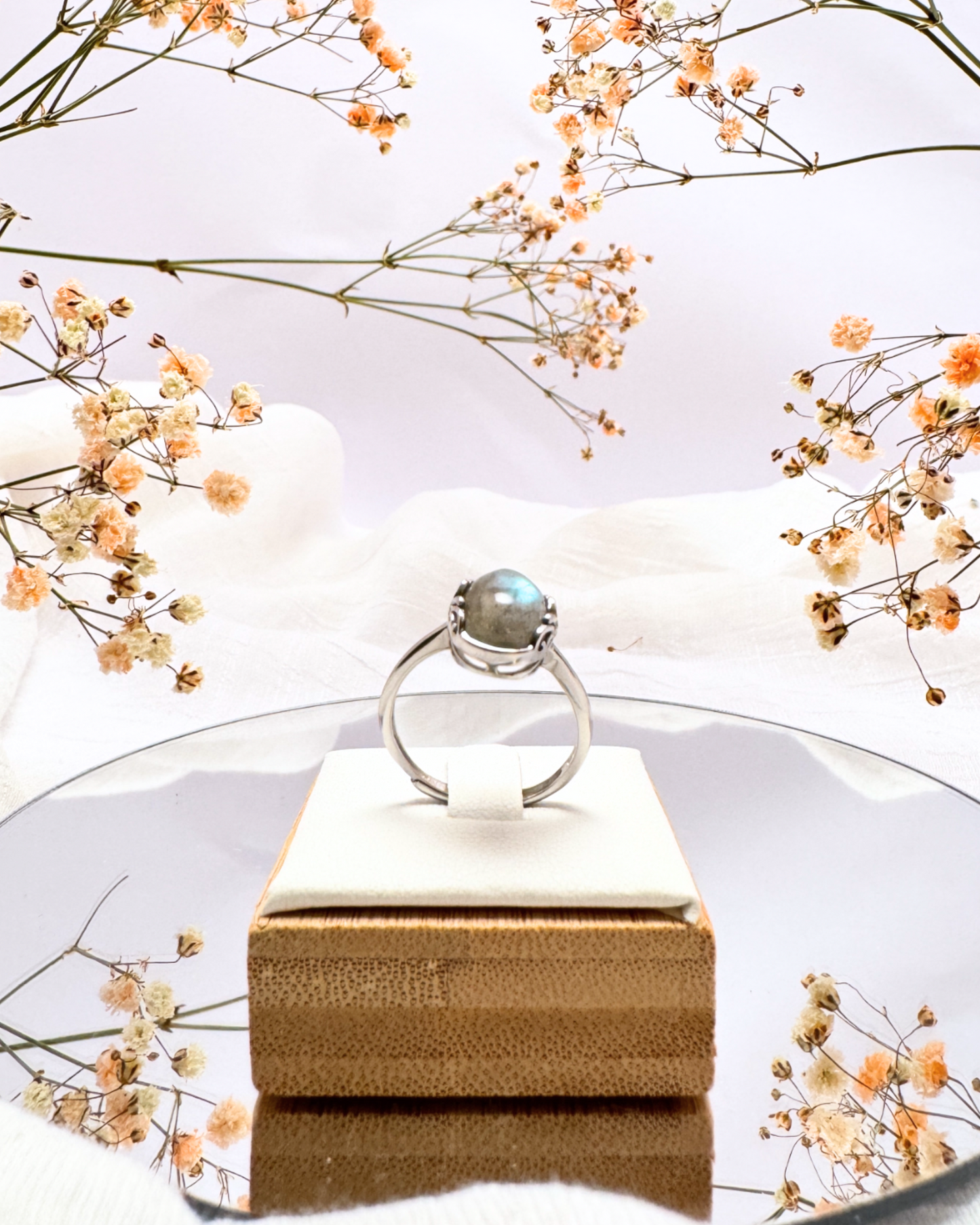 Anillo Esencia Lunar - Labradorita