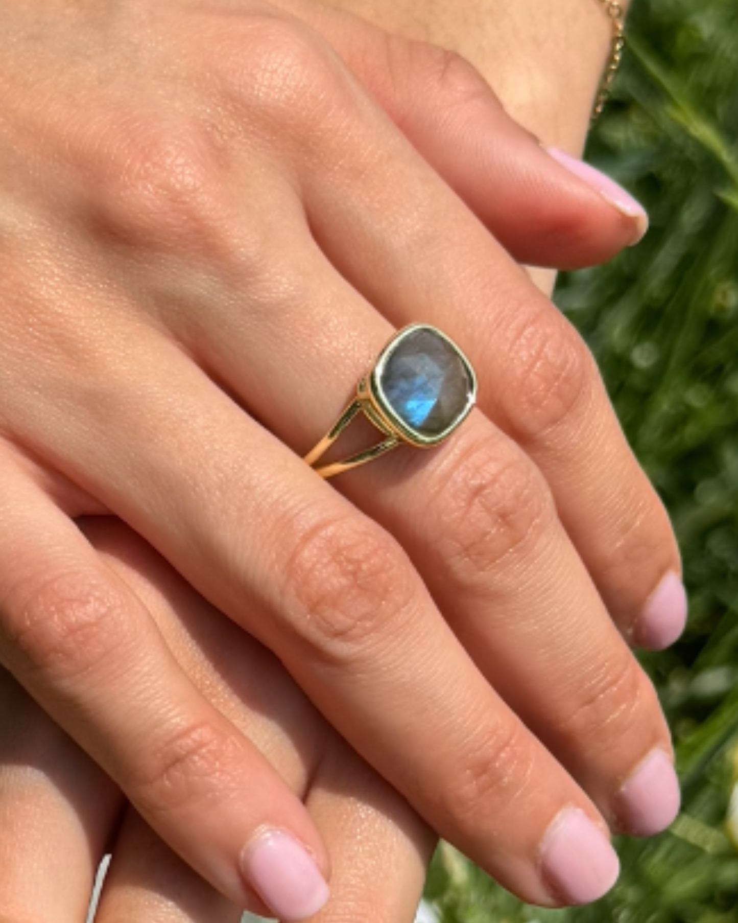 Anillo Esencia Viva - Labradorita