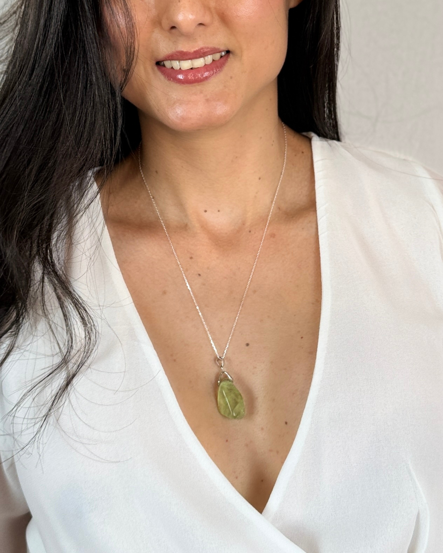 Collar Raíz Clara - Fluorita Verde