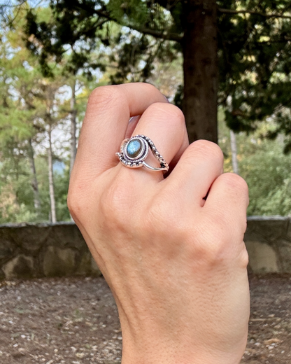 Anillo Aura de Labradorita