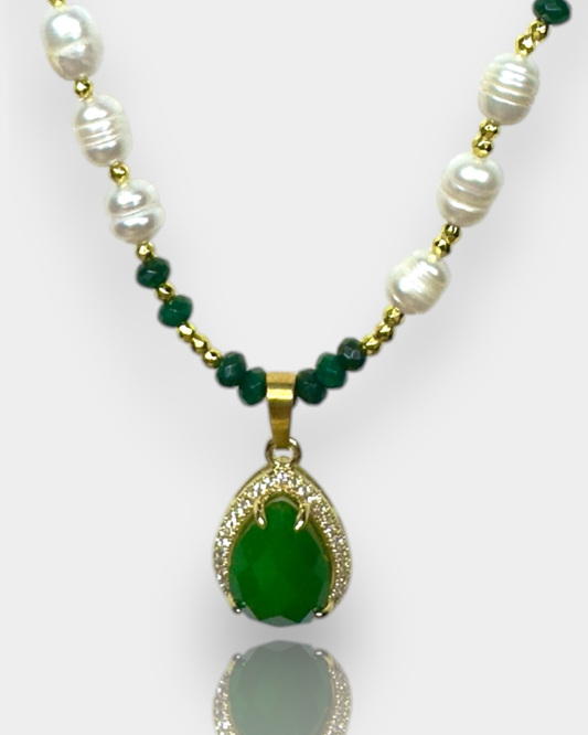 Collar Luz Esencial - Jade Verde