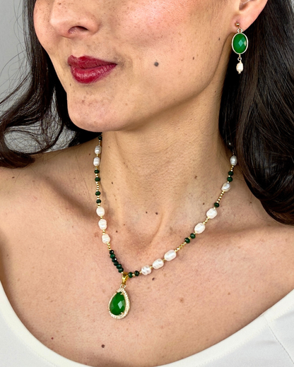 Collar Luz Esencial - Jade Verde