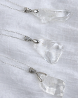 Collar Canal de Luz - Cuarzo Cristal