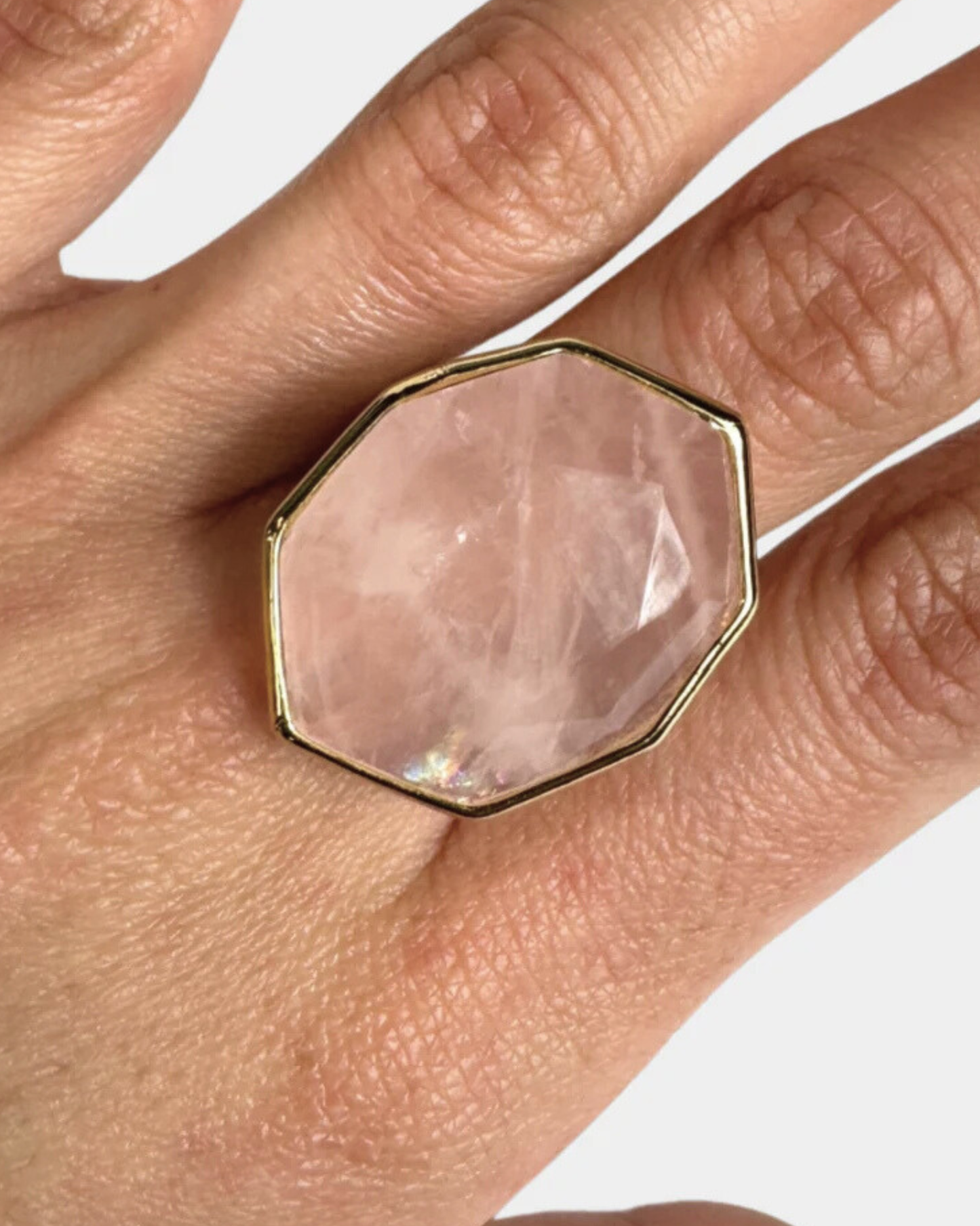 Anillo Presencia - Cuarzo Rosa