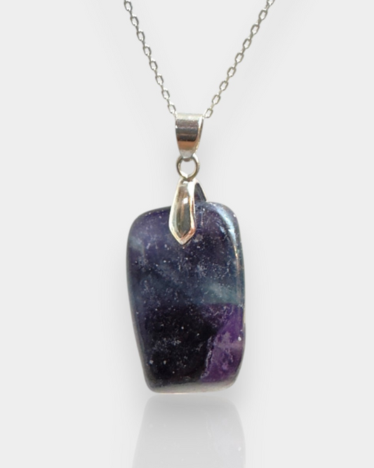 Collar Mente Silenciosa - Fluorita Morada
