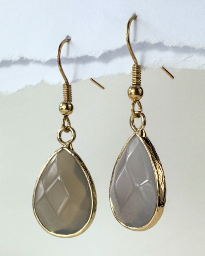 Pendientes Alma Dorada - Ágata Gris