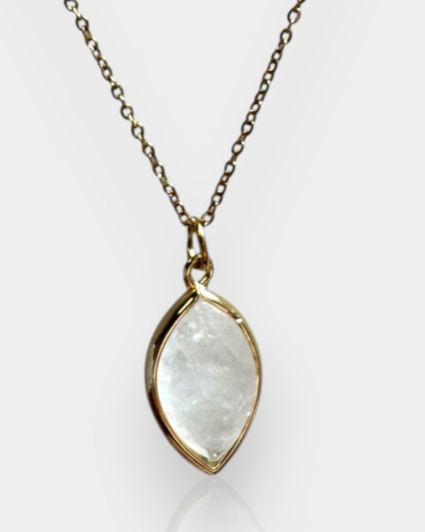 Collar Luz Serena - Cuarzo Cristal