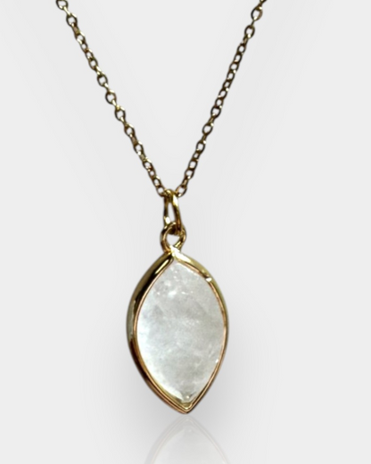 Collar Luz Serena - Cuarzo Cristal